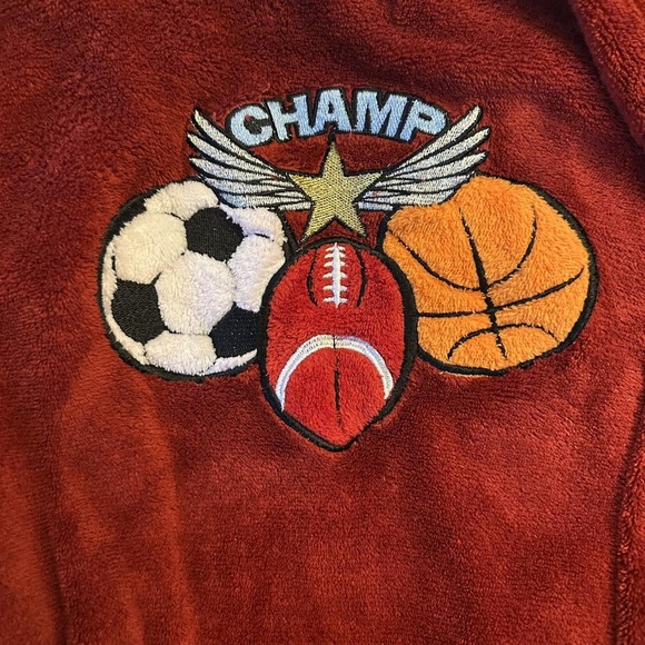 Urban pipeline Boys 4T - 6T red fleece robe sports theme boys clothes pajama - Picture 2 of 6